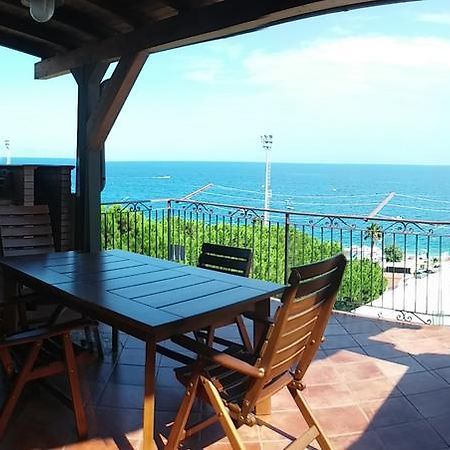 Le Spiagge Bed and Breakfast Letojanni Εξωτερικό φωτογραφία